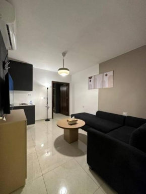 Stylish Luxe Apartment F/R 0002